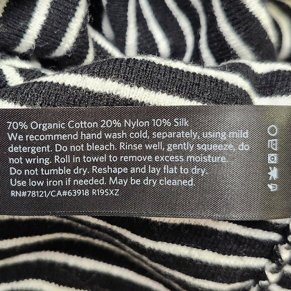 Eileen Fisher Women's Black & White Striped Long-Sleeve V-Neck Top Size S, M & L - Picture 5 of 8